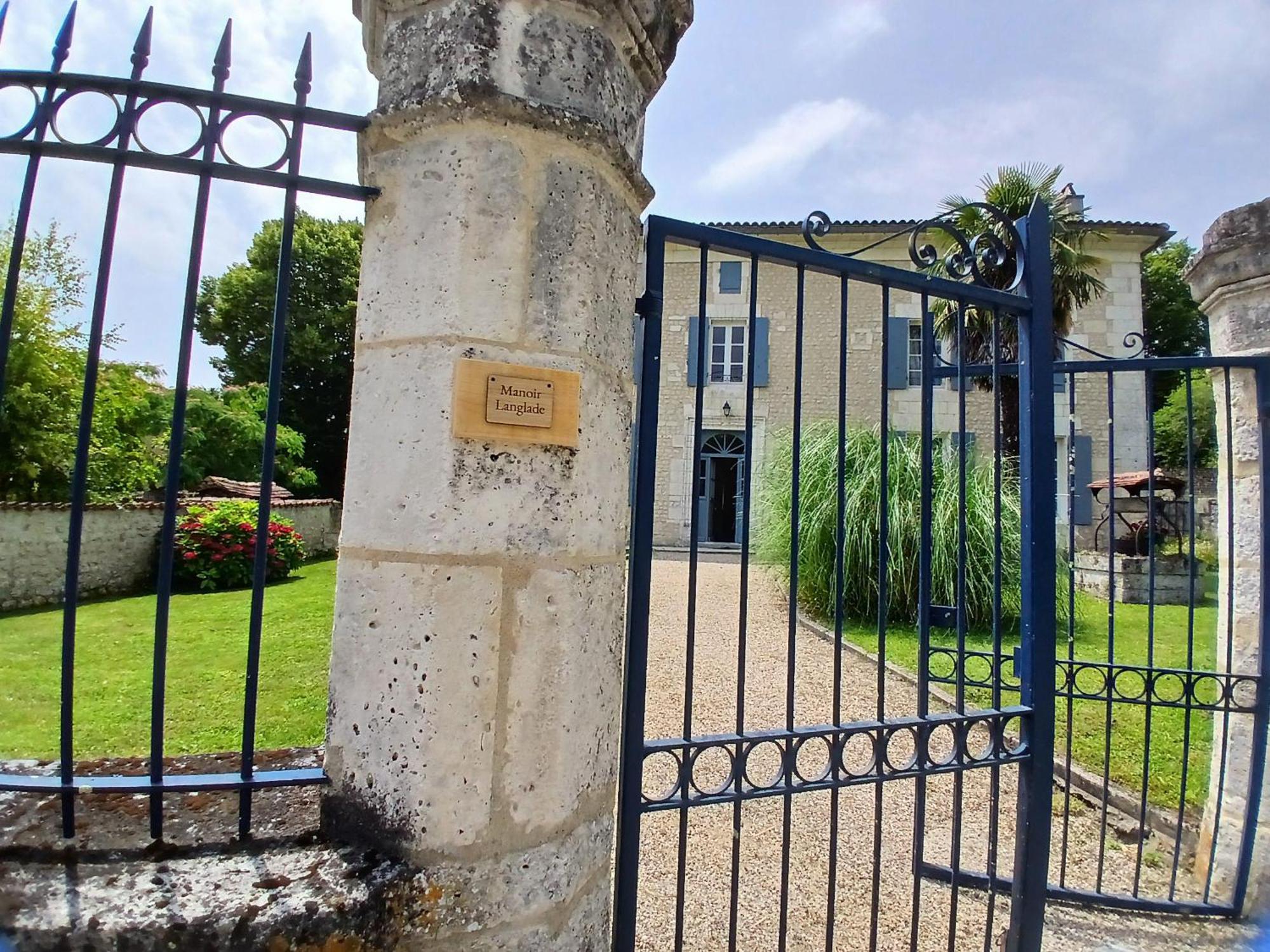 Langlade Estate Villa Montboyer Eksteriør bilde