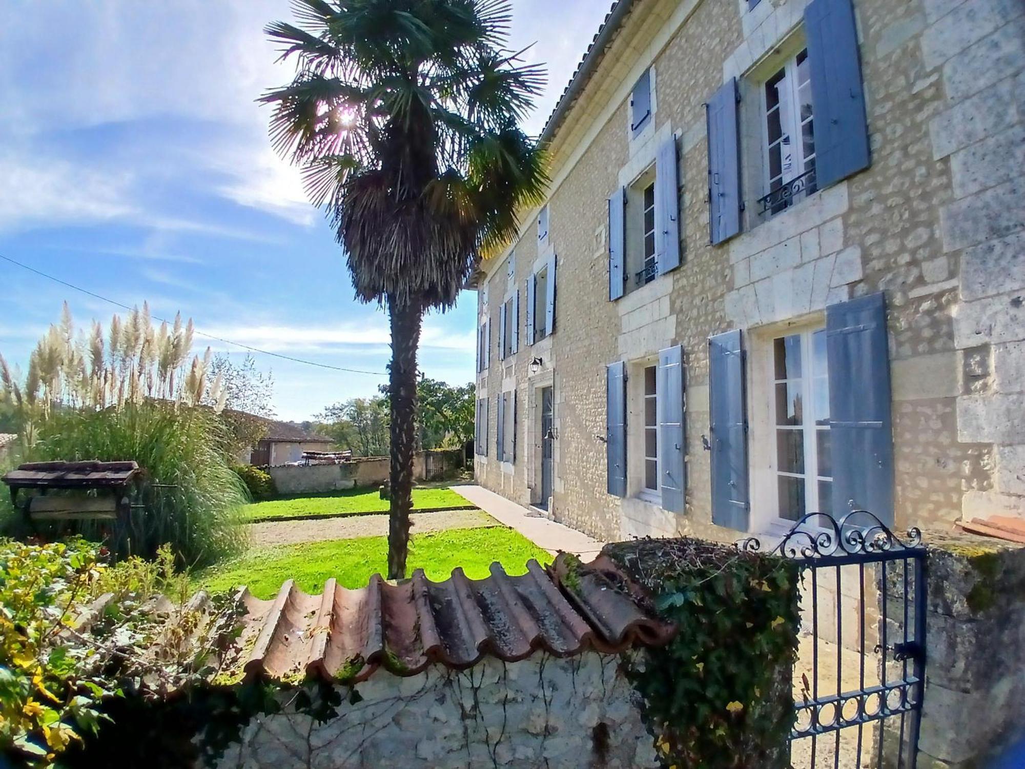 Langlade Estate Villa Montboyer Eksteriør bilde