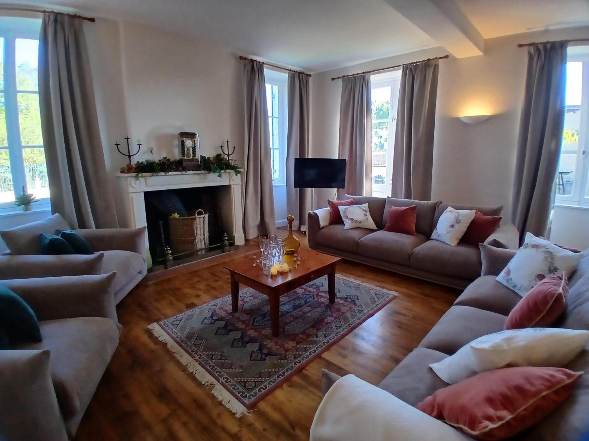 Langlade Estate Villa Montboyer Eksteriør bilde